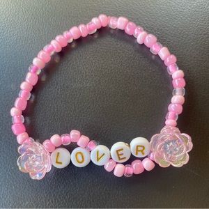 Taylor Swift Friendship Bracelet